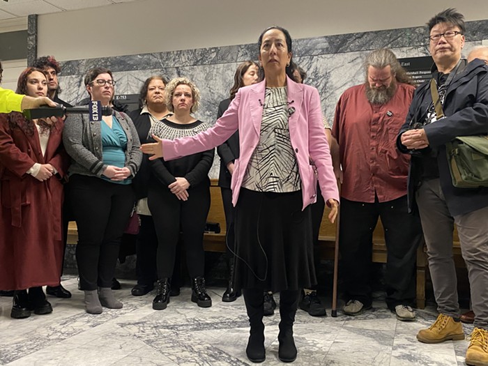 Slog AM: Seattle Settles 2020 Protest Lawsuit for $10 million, Nitrogen Execution Scheduled for Tonight, No Medical Care for Florida's Transgender Prisoners